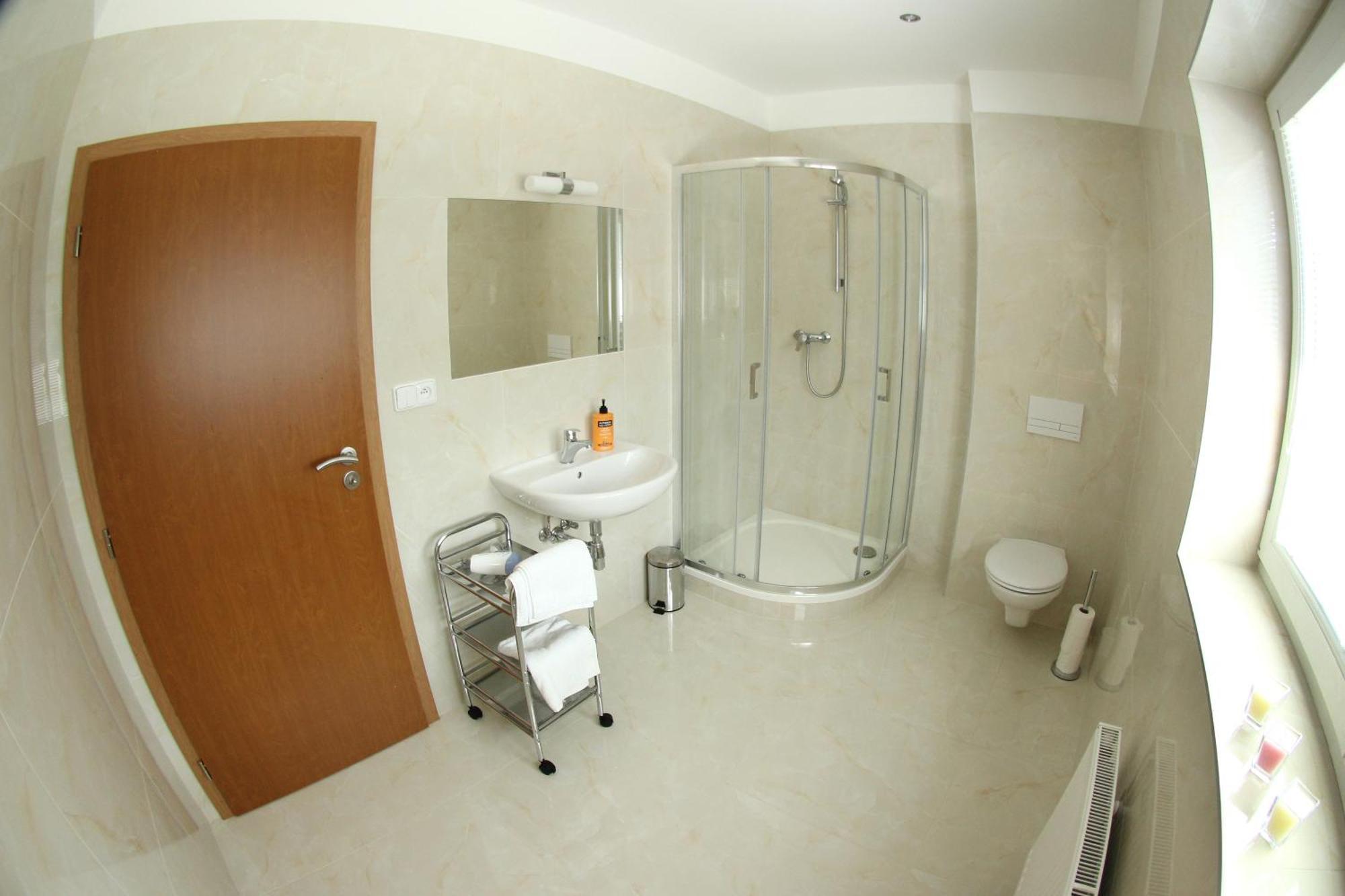 Cerny Kocour Apart Hotel Sarovy Exterior photo